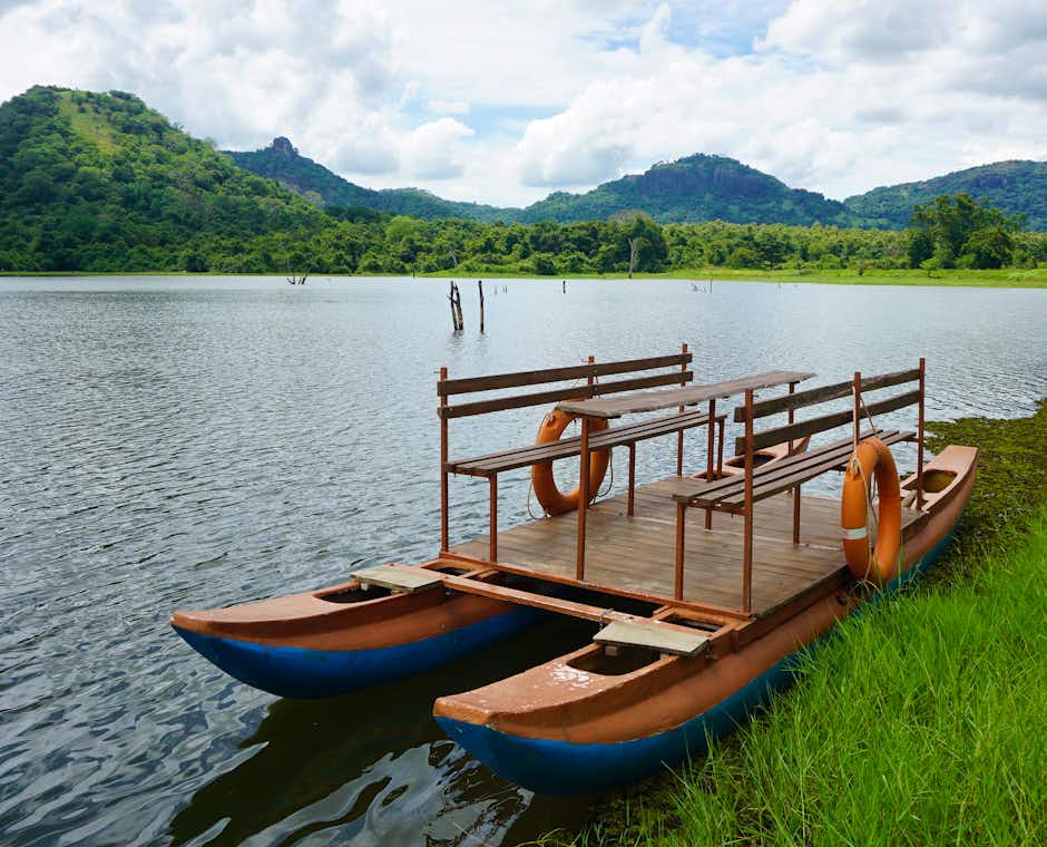 kiri oruwa lake ride experience - things to do in sri lanka