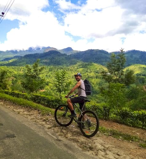 Bike Ride through the hills of Kandy